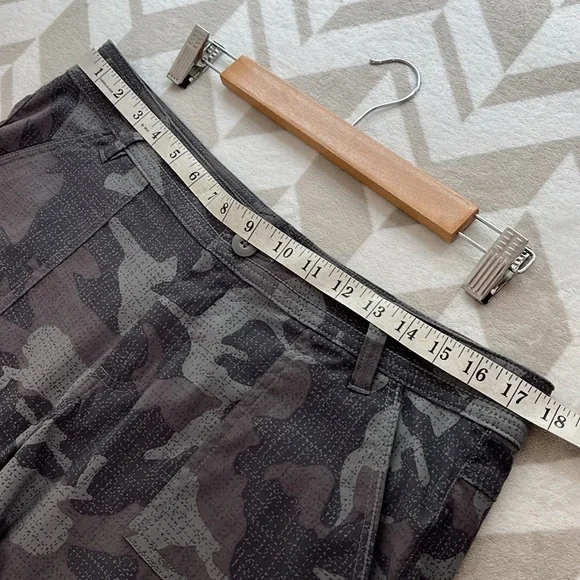 prAna Women's Olivia Short Gravel Camo size 14 Outdoors Hiking Camping - Picture 5 of 8